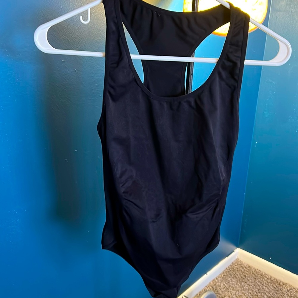 No label. Xsmall/small black body suit